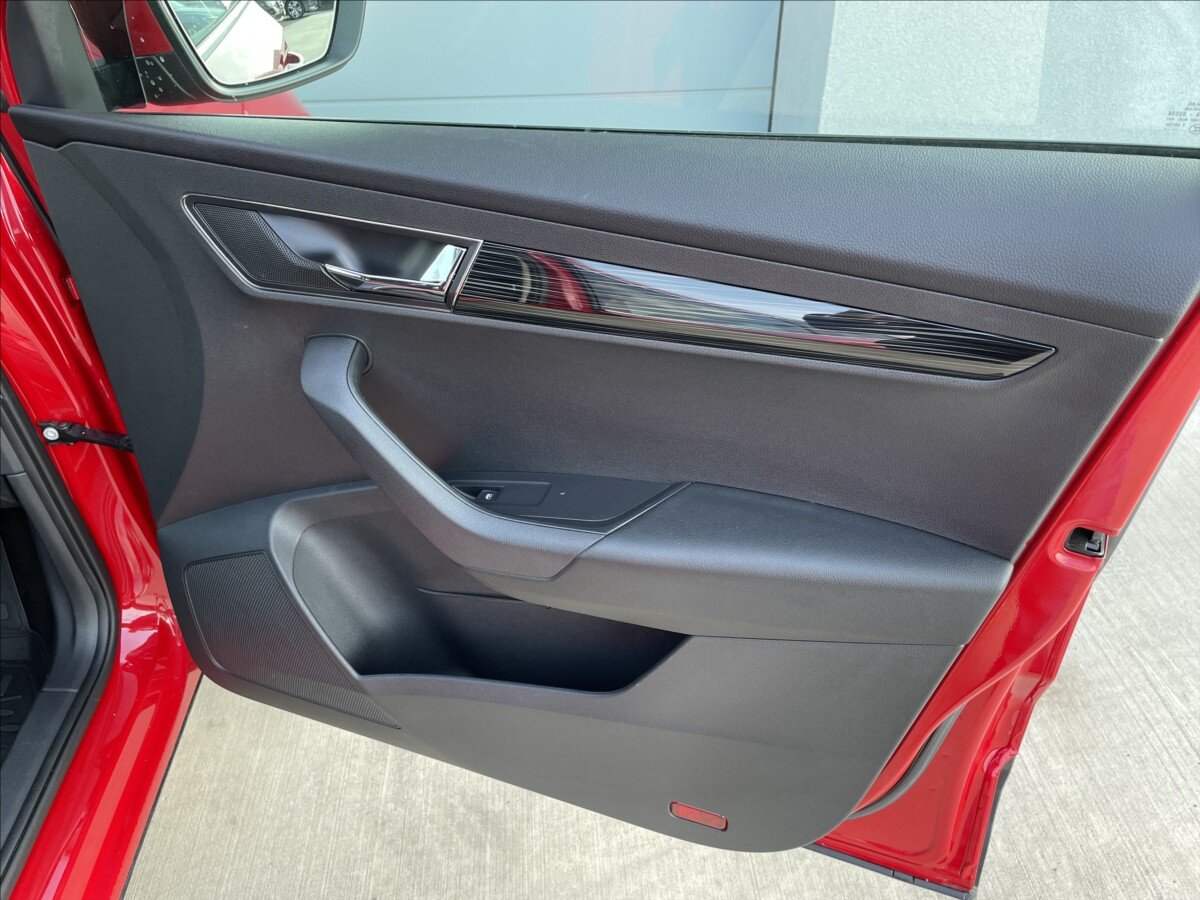 Škoda Karoq SUV / Terénní 2,0 l 110 kw