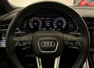 Audi Q8 SUV / Terénní 3,0 l 210 kw