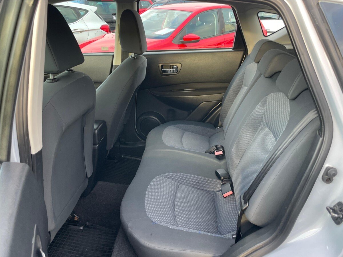 Nissan Qashqai SUV 1,5 l 78 kw