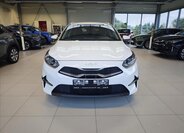 KIA Ceed 8