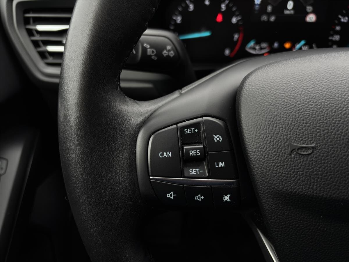 Ford Focus Kombi 999,0 114 kw