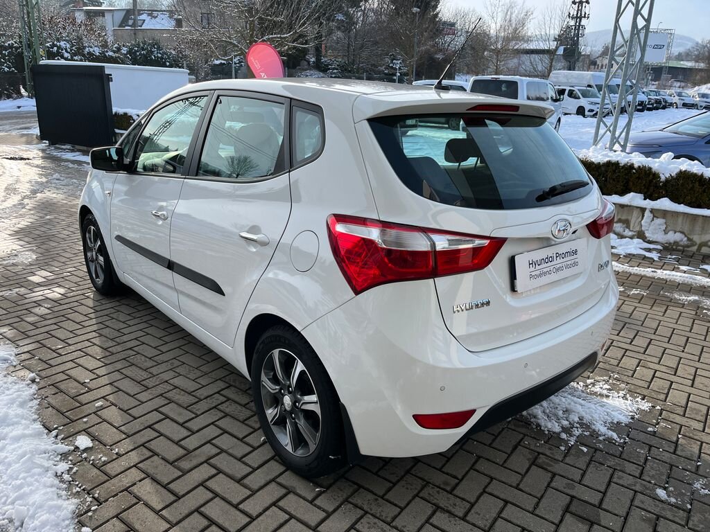 Hyundai ix20 MPV 1,6 l 92 kw