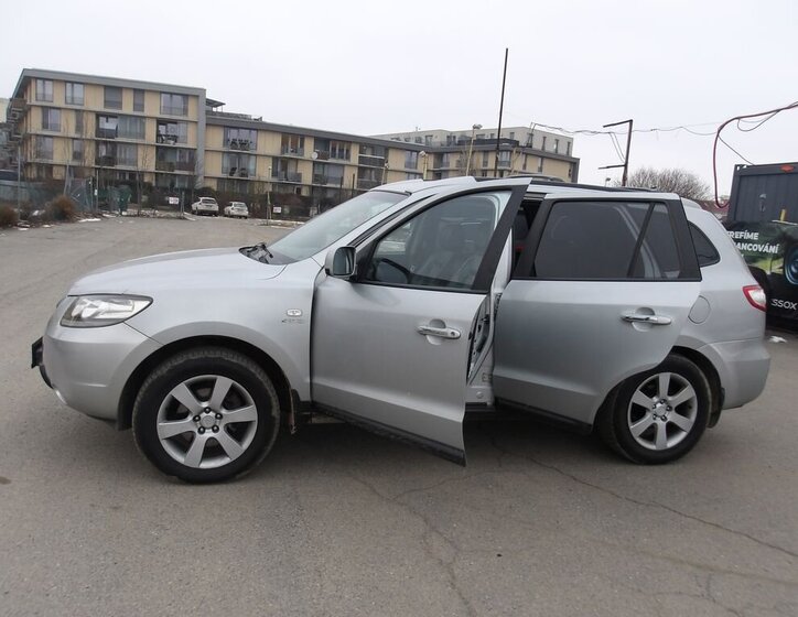 Hyundai Santa Fe SUV 2,2 l 114 kw
