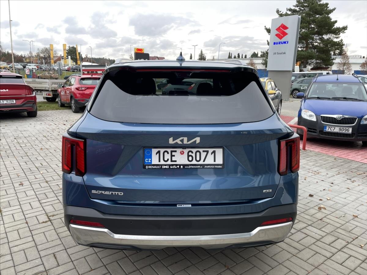 KIA Sorento SUV / Terénní 2,2 l 142 kw