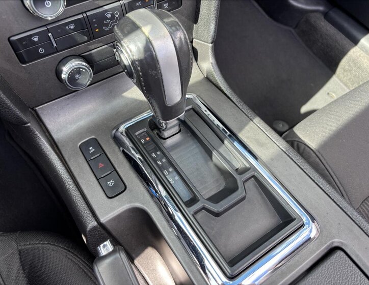 Ford Mustang Kabriolet 3,7 l 227 kw