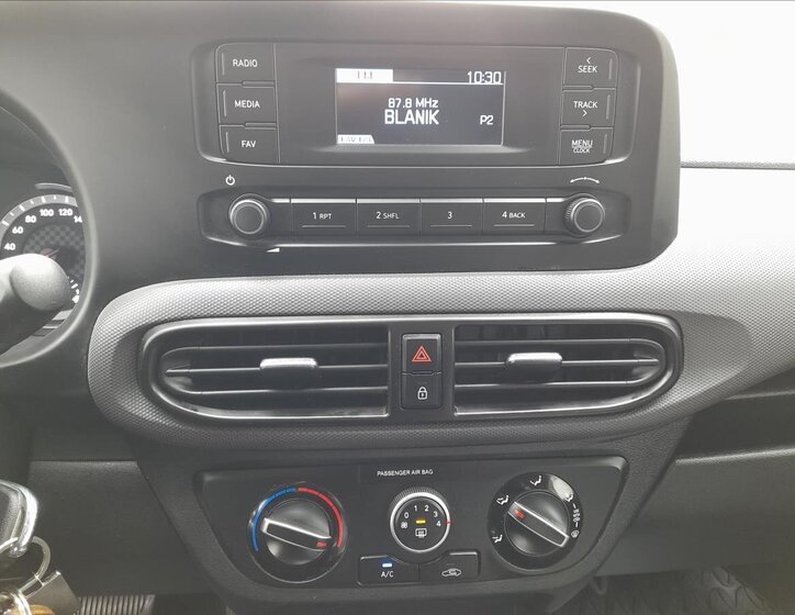 Hyundai i10 Hatchback 998,0 49 kw