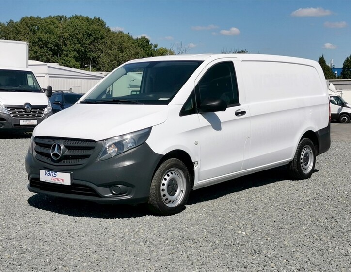 Mercedes-Benz Vito 1
