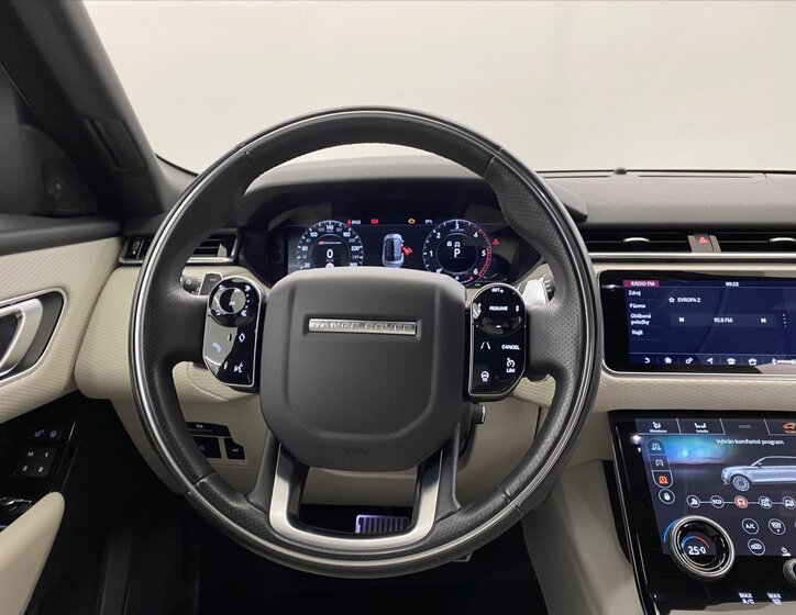 Land Rover Range Rover Velar 10