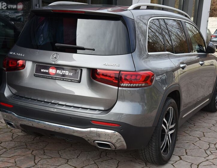 Mercedes-Benz GLB SUV / Terénní 2,0 l 110 kw