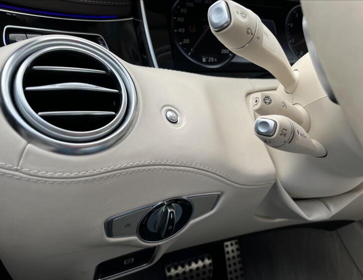 Mercedes-Benz Třídy S 11