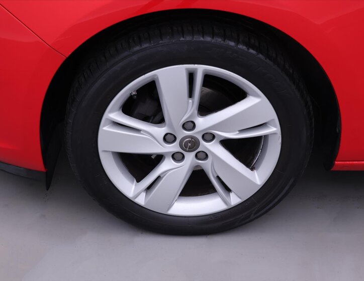 Opel Astra Hatchback 1,4 l 88 kw