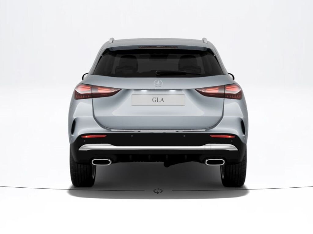 Mercedes-Benz GLA SUV / Terénní 1,3 l 110 kw