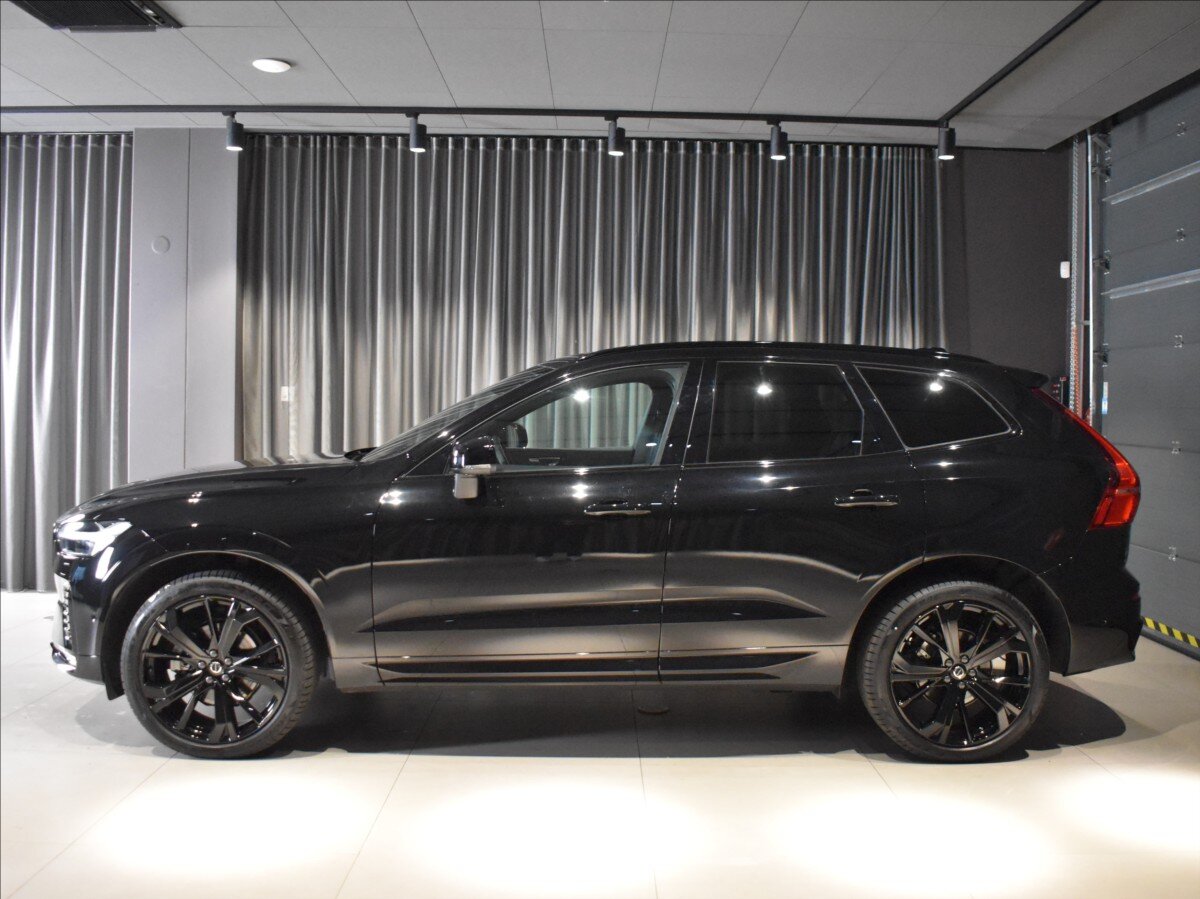Volvo XC60 SUV / Terénní 2,0 l 184 kw