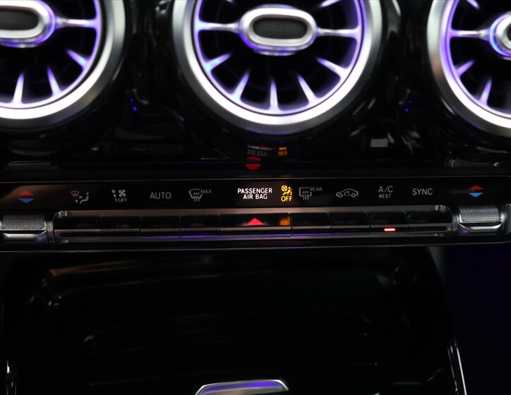 Mercedes-Benz Třídy A Hatchback 2,0 l 225 kw