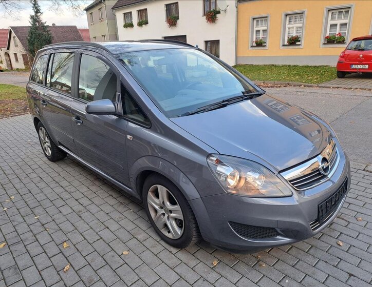 Opel Zafira MPV 1,9 l 88 kw