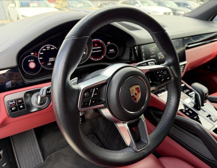 Porsche Cayenne SUV / Terénní 3,0 l 250 kw