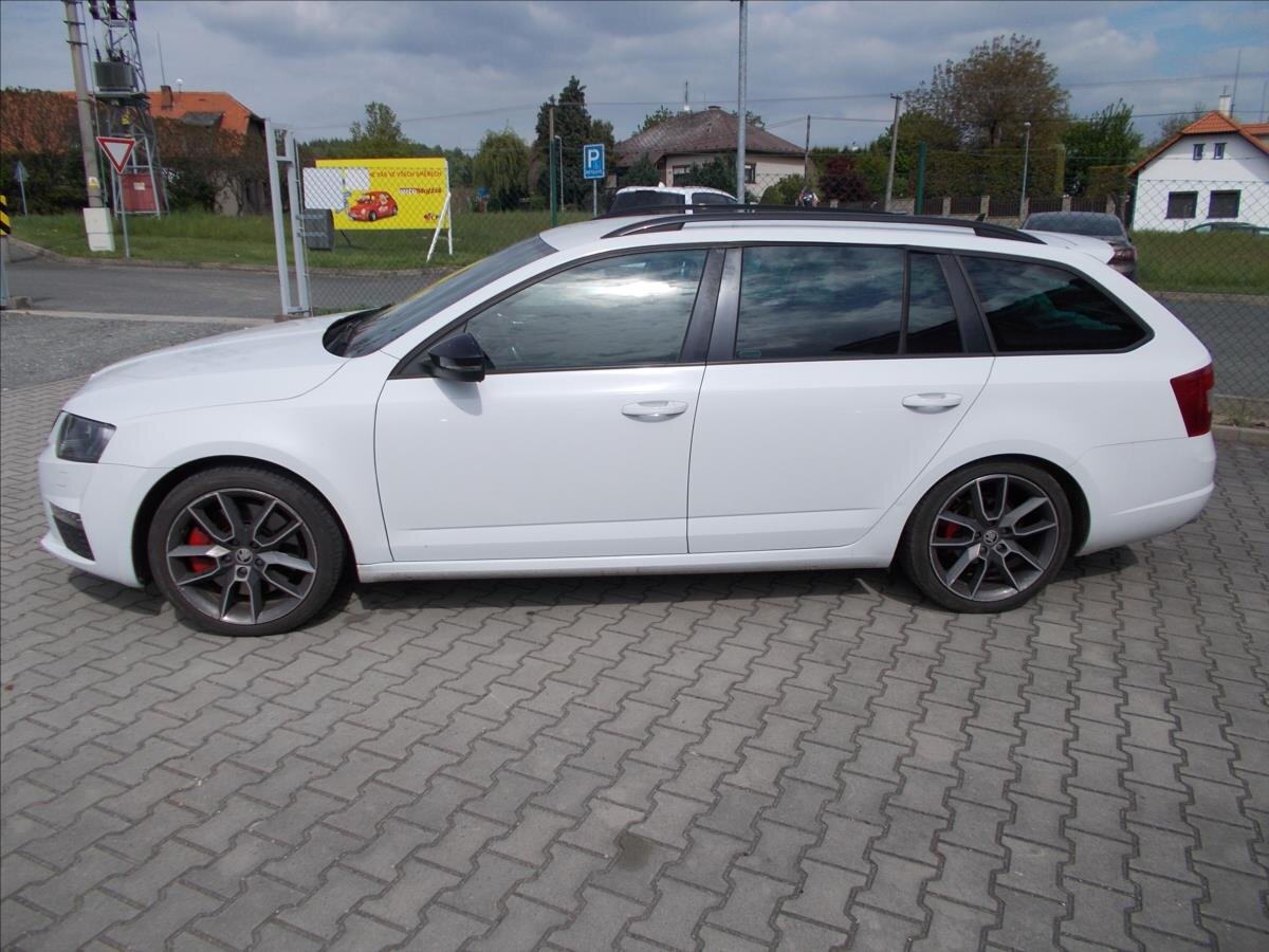 Škoda Octavia Kombi 2,0 l 135 kw