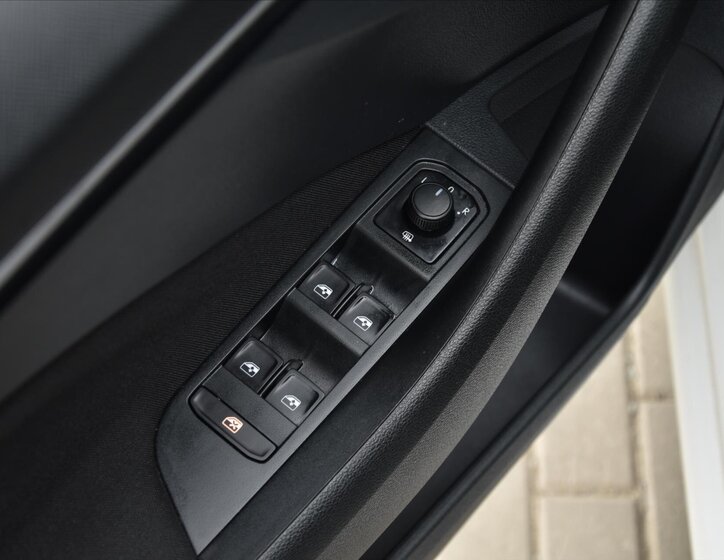 Škoda Scala Hatchback 999,0 81 kw