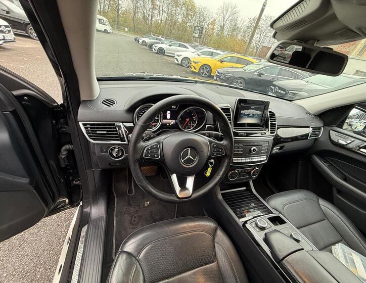 Mercedes-Benz GLE 12