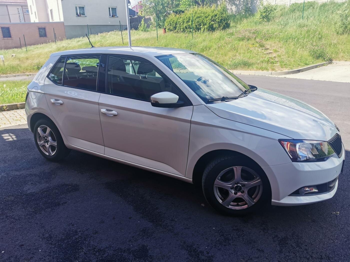 Škoda Fabia Hatchback 999,0 44 kw
