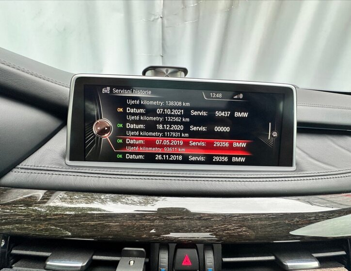 BMW X5 Kombi 3,0 l 280 kw