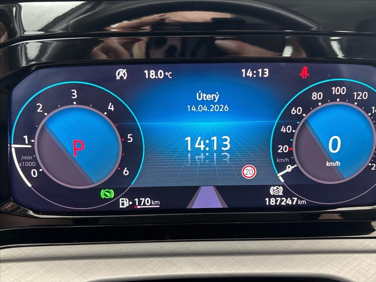 Volkswagen Golf Kombi 2,0 l 85 kw