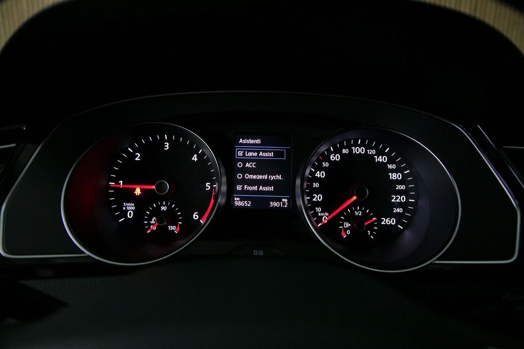 Volkswagen Passat Kombi 2,0 l 110 kw