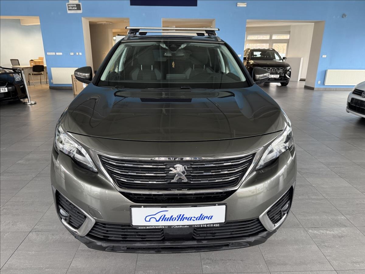 Peugeot 5008 SUV 2,0 l 110 kw