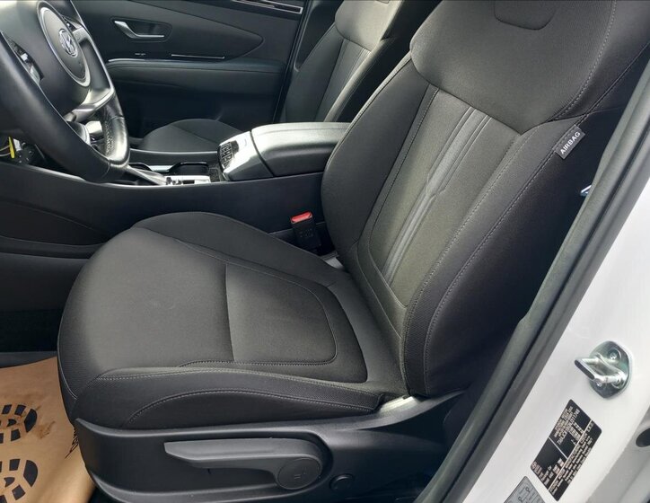 Hyundai Tucson SUV 1,6 l 110 kw