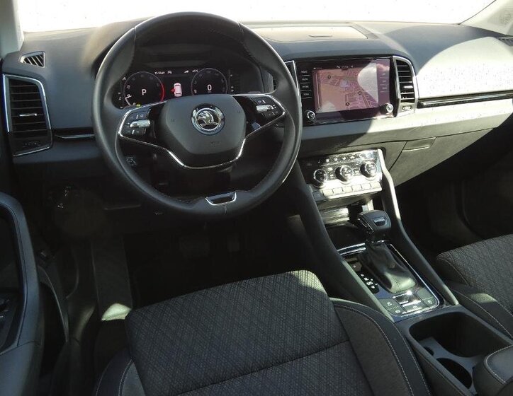 Škoda Karoq SUV / Terénní 1,5 l 110 kw