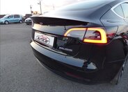Tesla Model 3 Sedan 0,0 377 kw