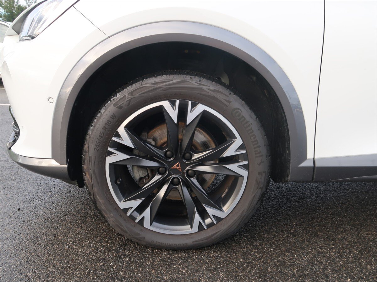 Cupra Formentor SUV / Terénní 2,0 l 140 kw