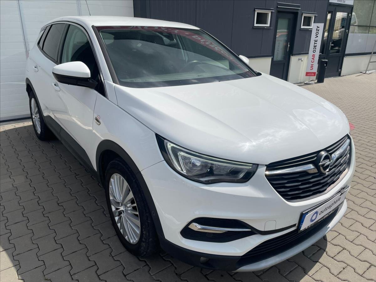 Opel Grandland X SUV / Terénní 2,0 l 130 kw