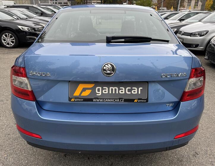 Škoda Octavia 9