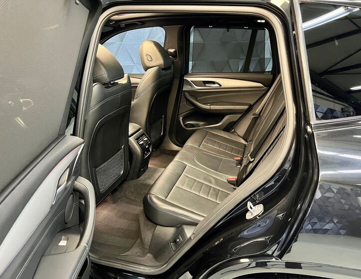 BMW X3 SUV / Terénní 3,0 l 195 kw