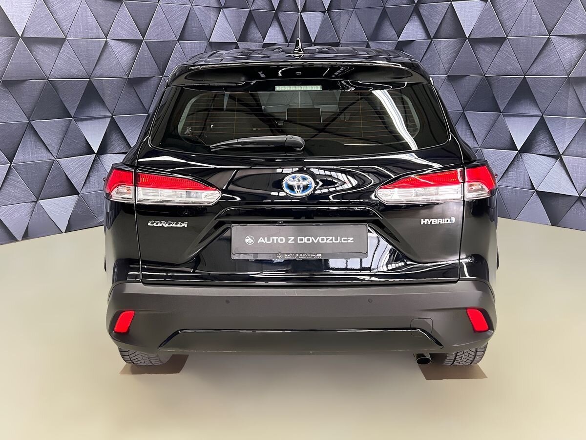 Toyota Corolla Cross SUV / Terénní 2,0 l 143 kw