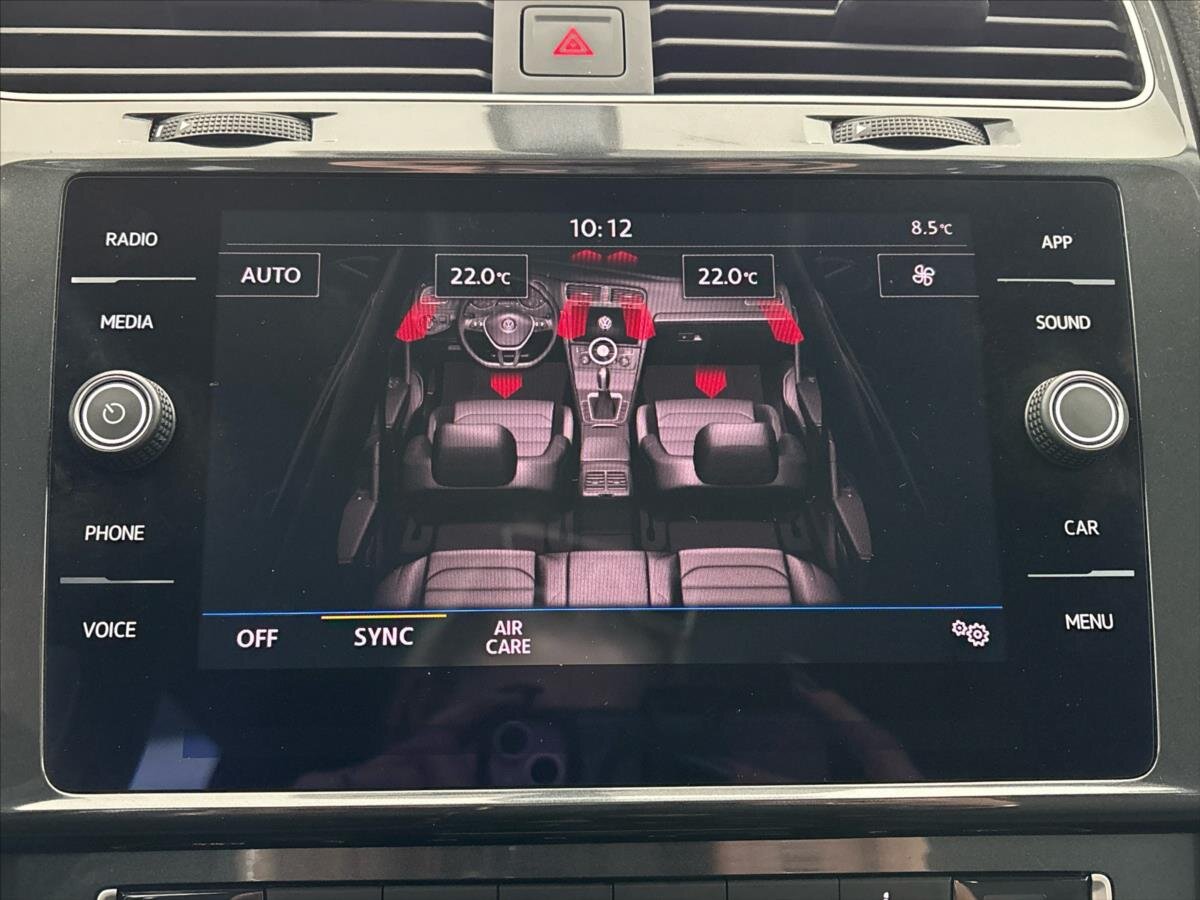 Volkswagen Golf Kombi 1,5 l 96 kw