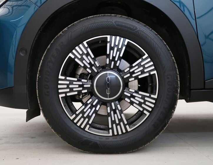 Fiat 600 Hatchback 1,2 l 100 kw