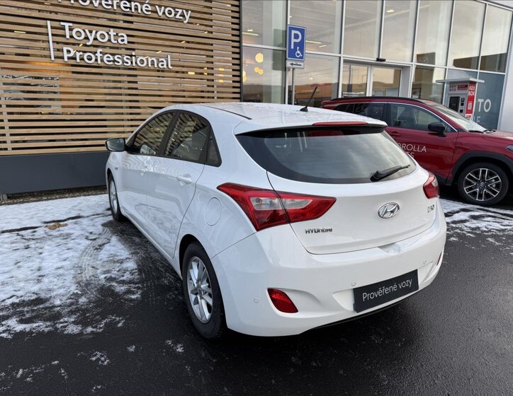 Hyundai i30 13