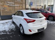 Hyundai i30 13