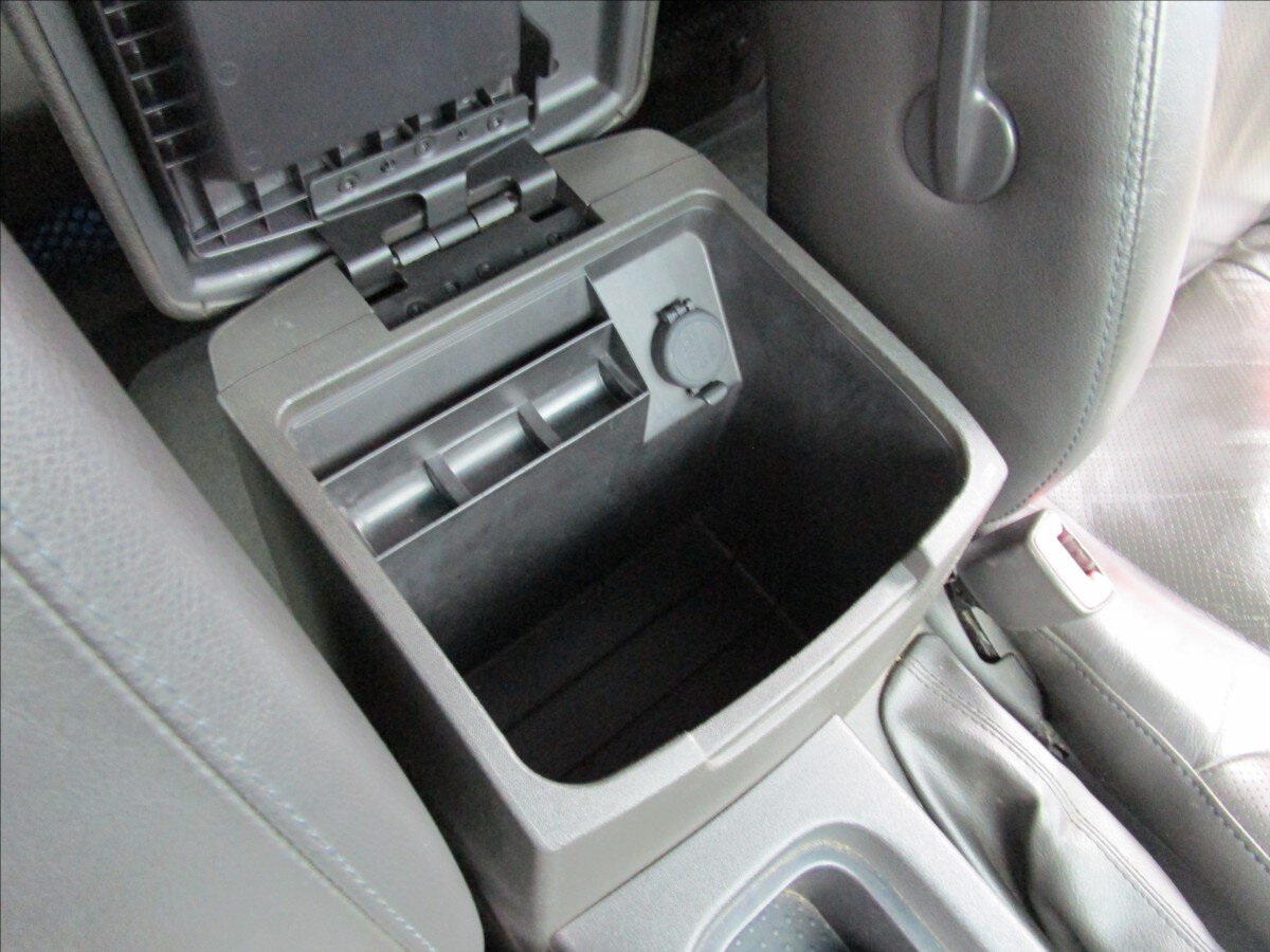 Nissan Navara Ostatní 2,5 l 126 kw