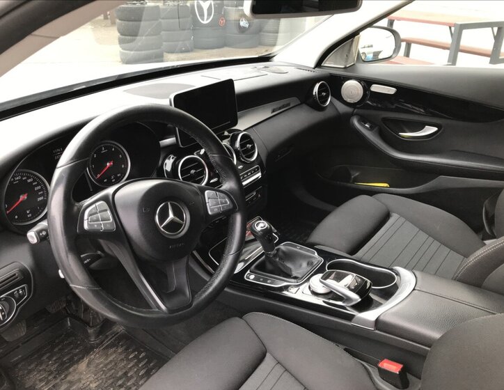 Mercedes-Benz Třídy C Kombi 1,6 l 100 kw