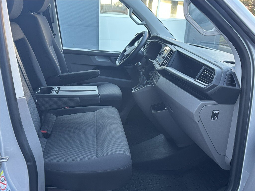 Volkswagen Transporter Skříň 2,0 l 110 kw
