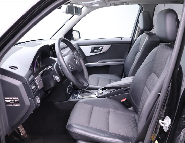 Mercedes-Benz GLK 12