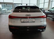 Audi Q5 SUV / Terénní 2,0 l 150 kw