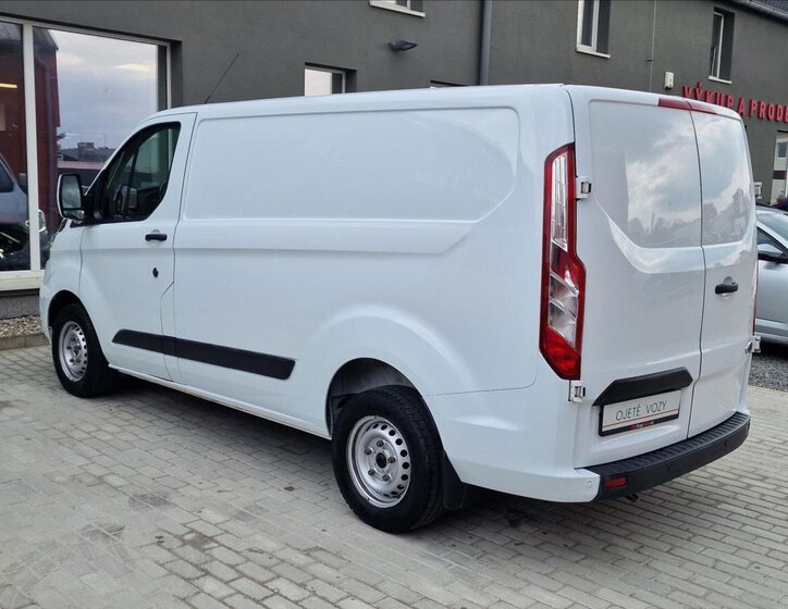 Ford Transit Custom Skříň 2,0 l 77 kw
