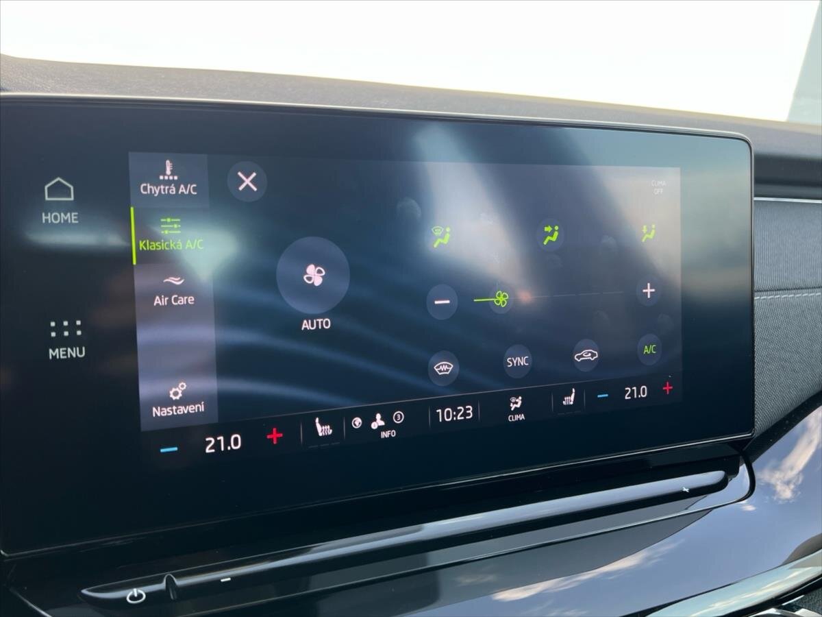 Škoda Octavia Sedan / Limuzína 1,5 l 110 kw