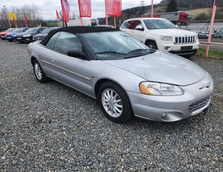 Chrysler Sebring Kabriolet 2,7 l 149 kw