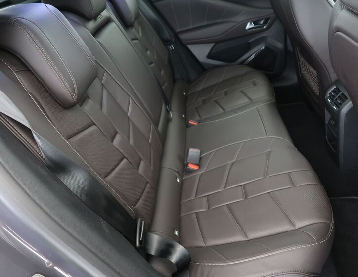 DS Automobiles DS4 Hatchback 1,6 l 132 kw