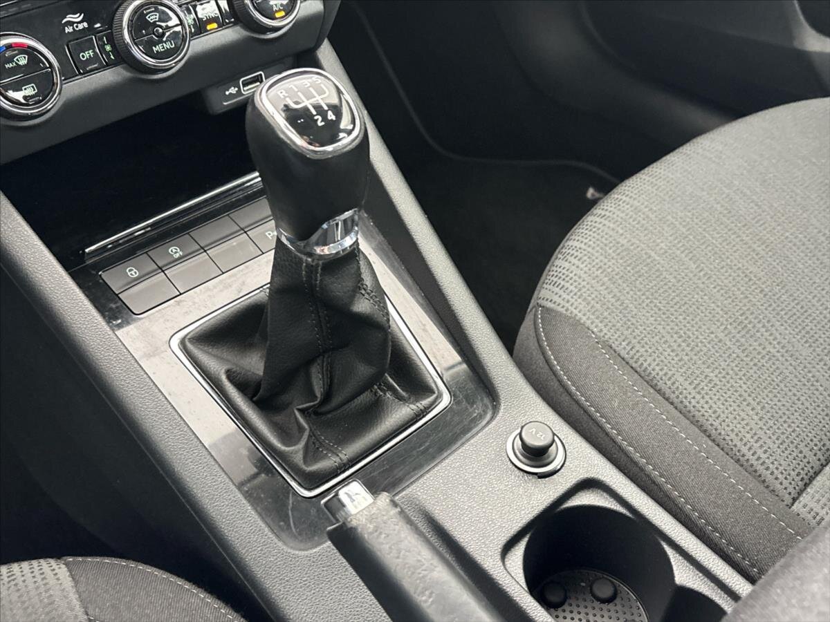 Škoda Octavia Liftback 1,6 l 85 kw